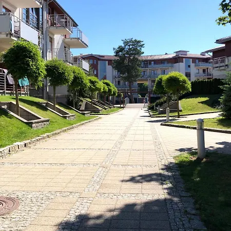 Neptun Park- Elegance Апартаменты *